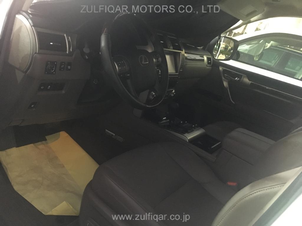 LEXUS GX 460 2015 Image 9