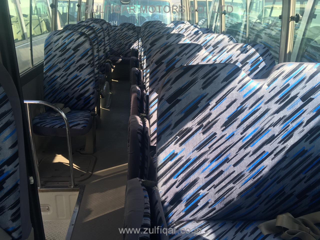 TOYOTA COASTER 2014 Image 9