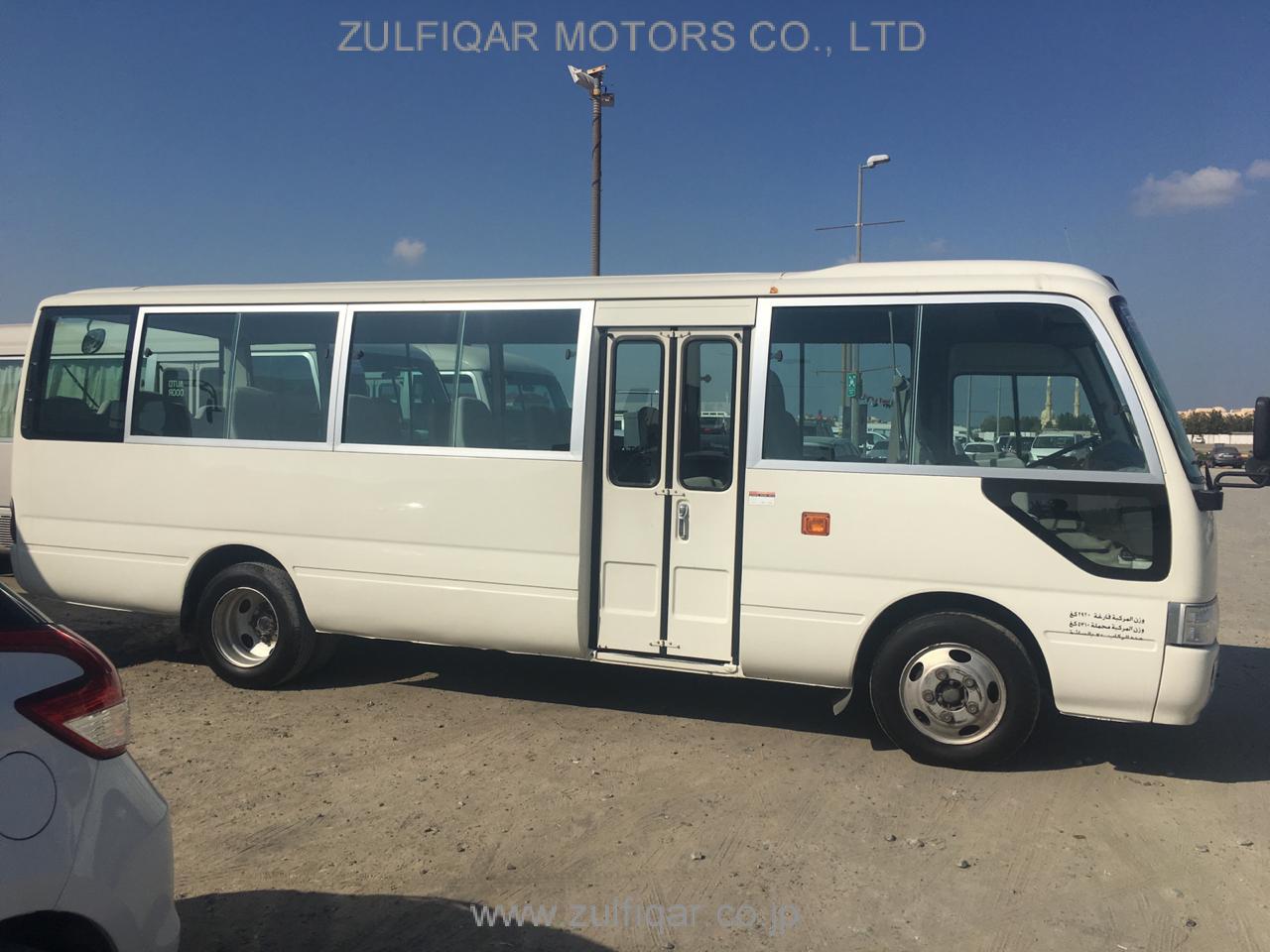 TOYOTA COASTER 2014 Image 8