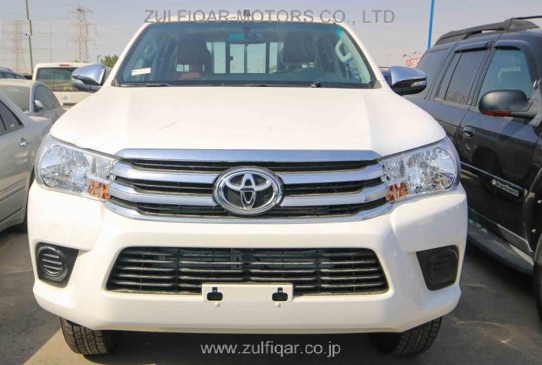 TOYOTA HILUX 2017 Image 1
