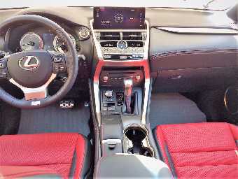 LEXUS NX 300 2018 Image 2