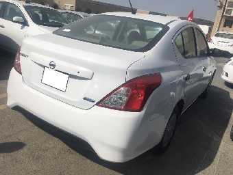 NISSAN SUNNY 2016 Image 6