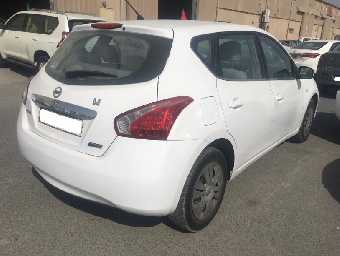 NISSAN TIIDA 2016 Image 7