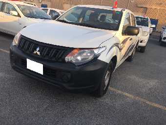 MITSUBISHI L200 2016 Image 4