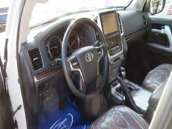TOYOTA LAND CRUISER 2016 Image 8
