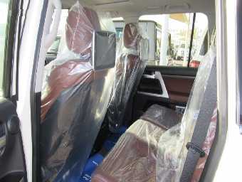 TOYOTA LAND CRUISER 2016 Image 9