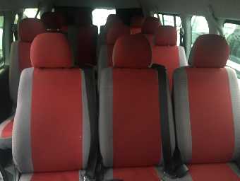 TOYOTA HIACE BUS 2012 Image 6