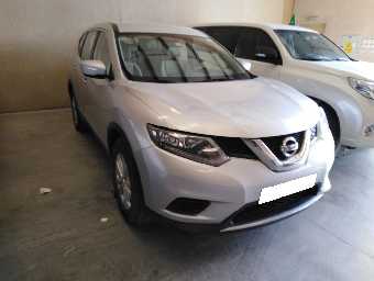 NISSAN X-TRAIL 2015 Image 4