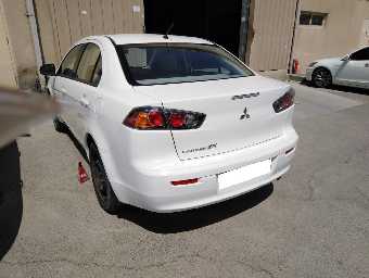 MITSUBISHI LANCER 2016 Image 6