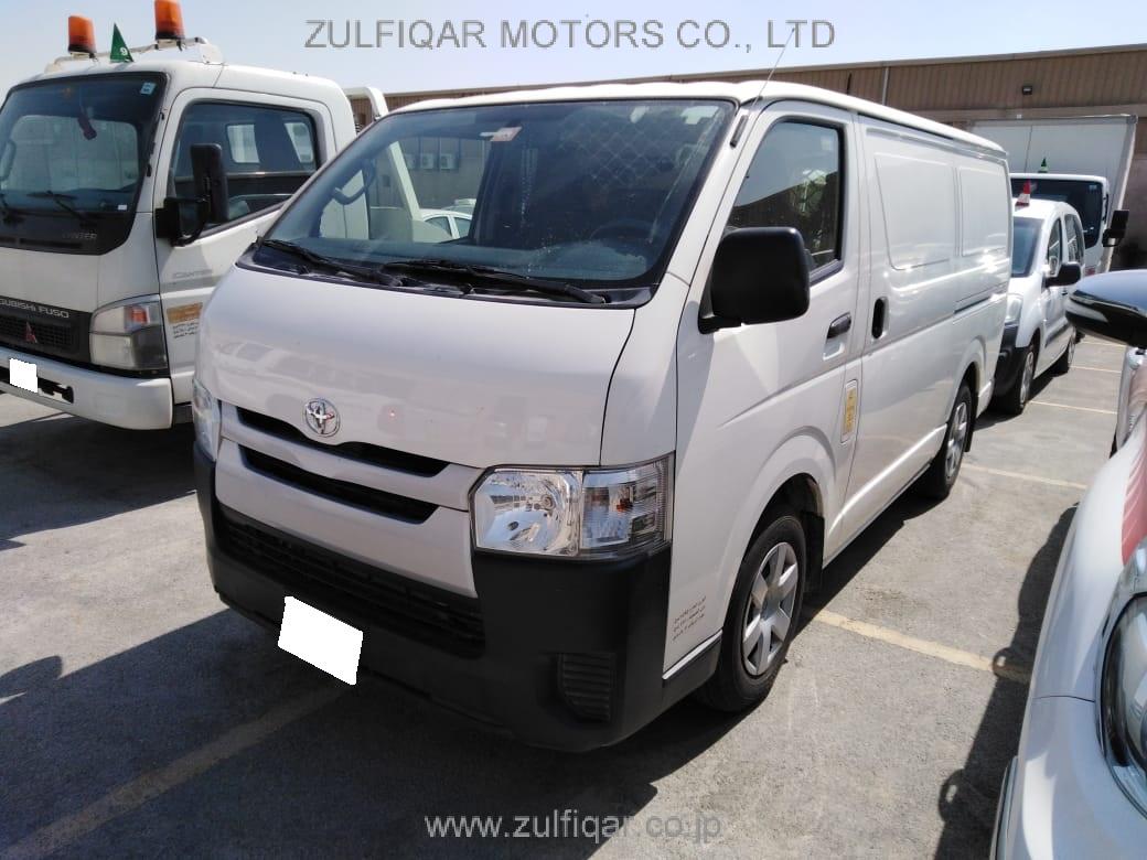 TOYOTA HIACE 2014 Image 4