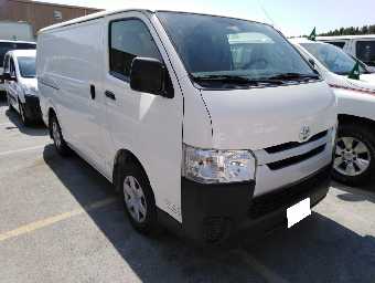 TOYOTA HIACE 2014 Image 5