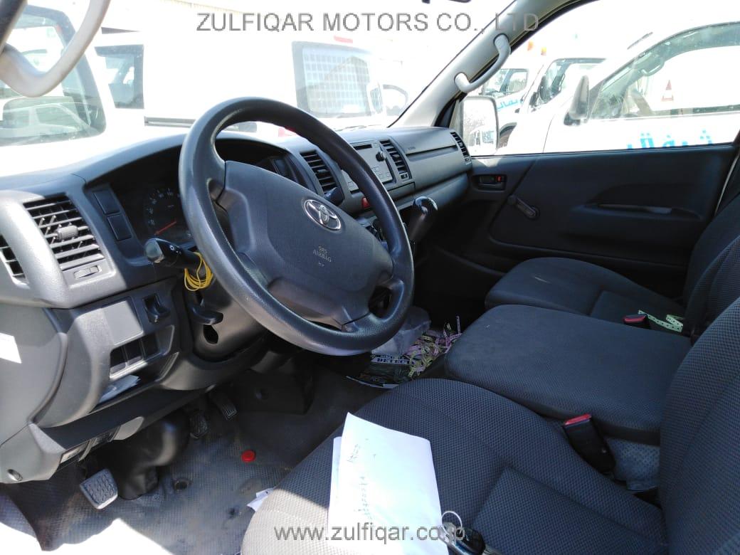 TOYOTA HIACE 2016 Image 2