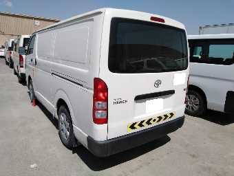 TOYOTA HIACE 2016 Image 6