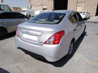 NISSAN SUNNY 2015 Image 6