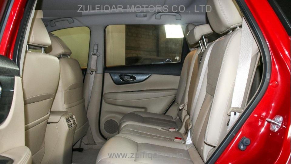 NISSAN X-TRAIL 2015 Image 8