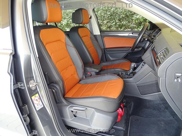 VOLKSWAGEN TIGUAN 2018 Image 9