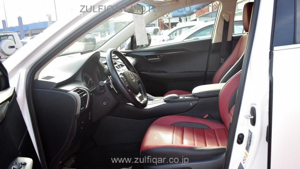 LEXUS NX 200 2017 Image 8