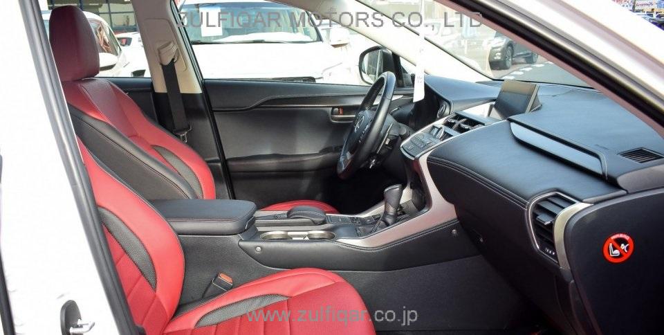 LEXUS NX 200 2017 Image 10