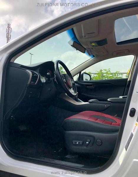 LEXUS NX 200 2017 Image 8