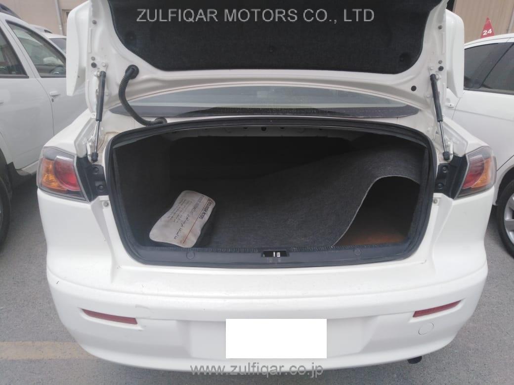 MITSUBISHI LANCER 2015 Image 8