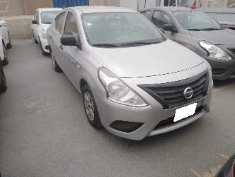 NISSAN SUNNY 2015 Image 4