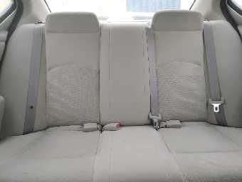 NISSAN SUNNY 2015 Image 8