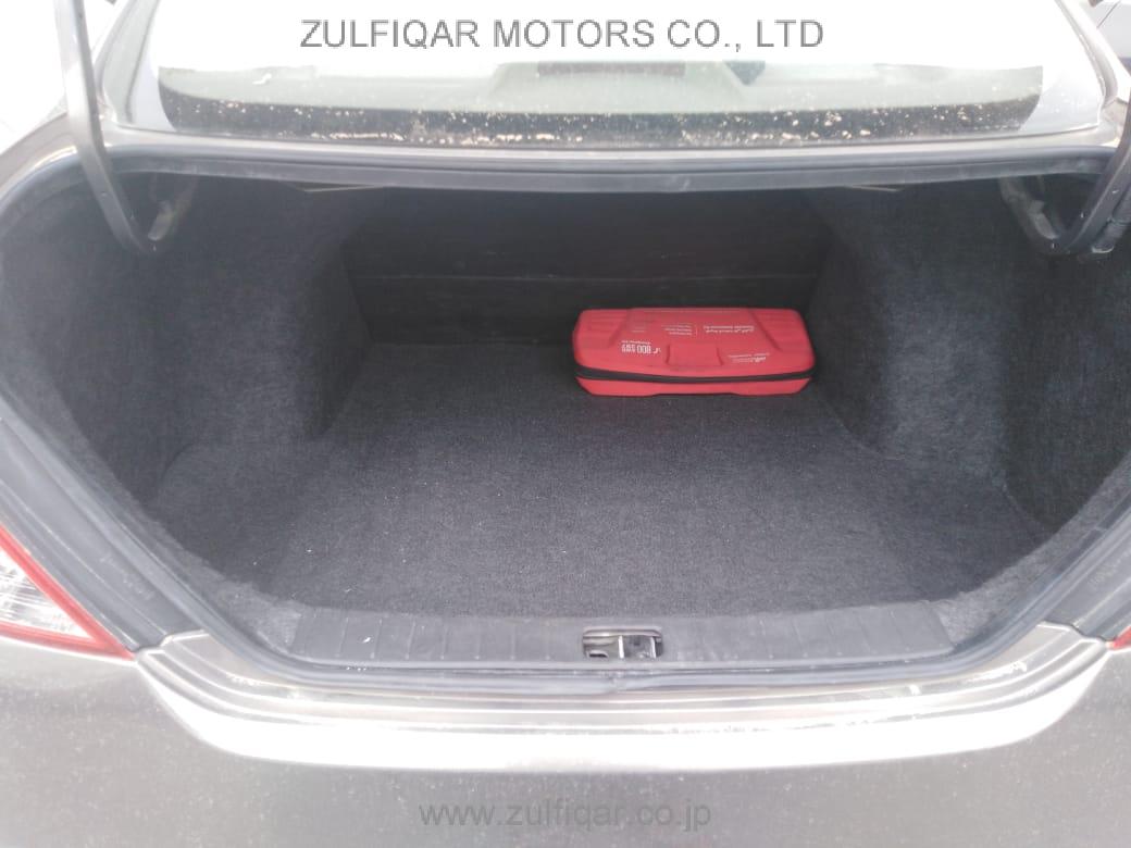 NISSAN SUNNY 2016 Image 9