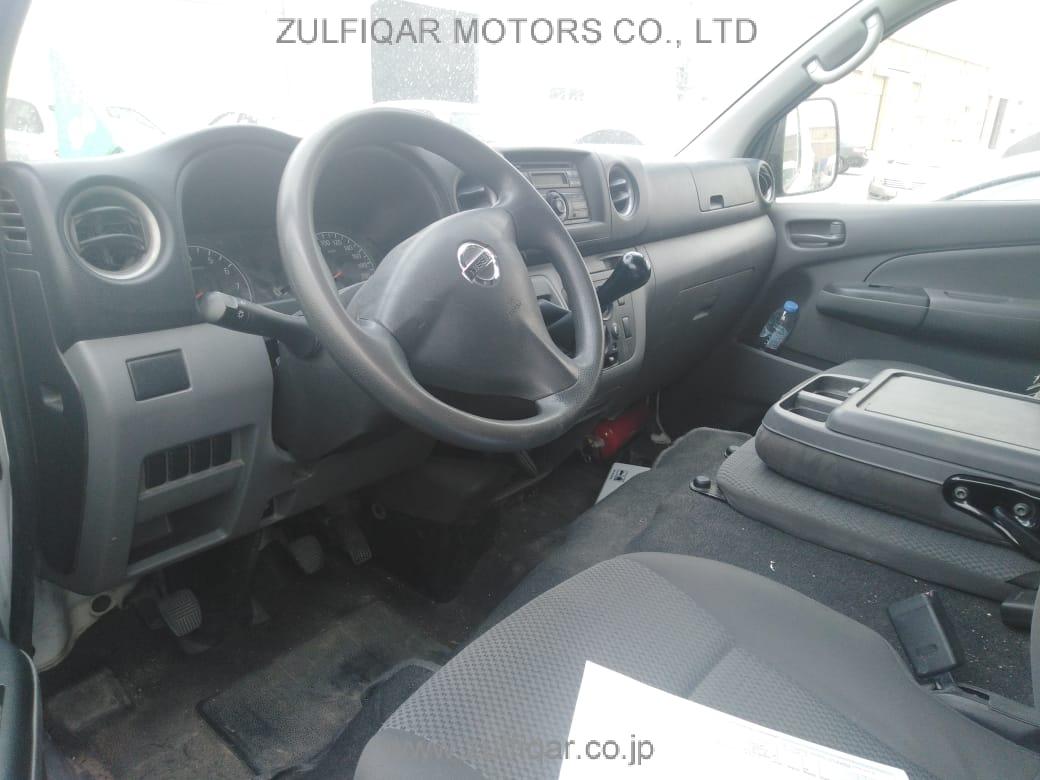 NISSAN URVAN 2016 Image 2