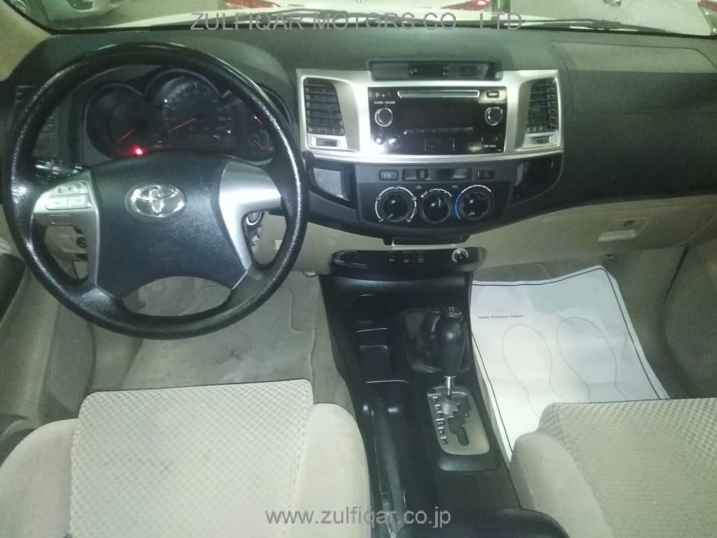 TOYOTA FORTUNER 2015 Image 2