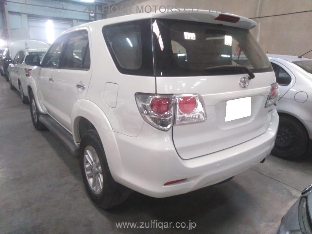 TOYOTA FORTUNER 2015 Image 3