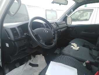 TOYOTA HIACE 2016 Image 2