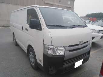 TOYOTA HIACE 2016 Image 4