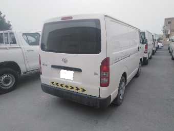 TOYOTA HIACE 2016 Image 6