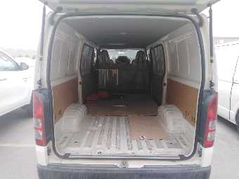 TOYOTA HIACE 2016 Image 7