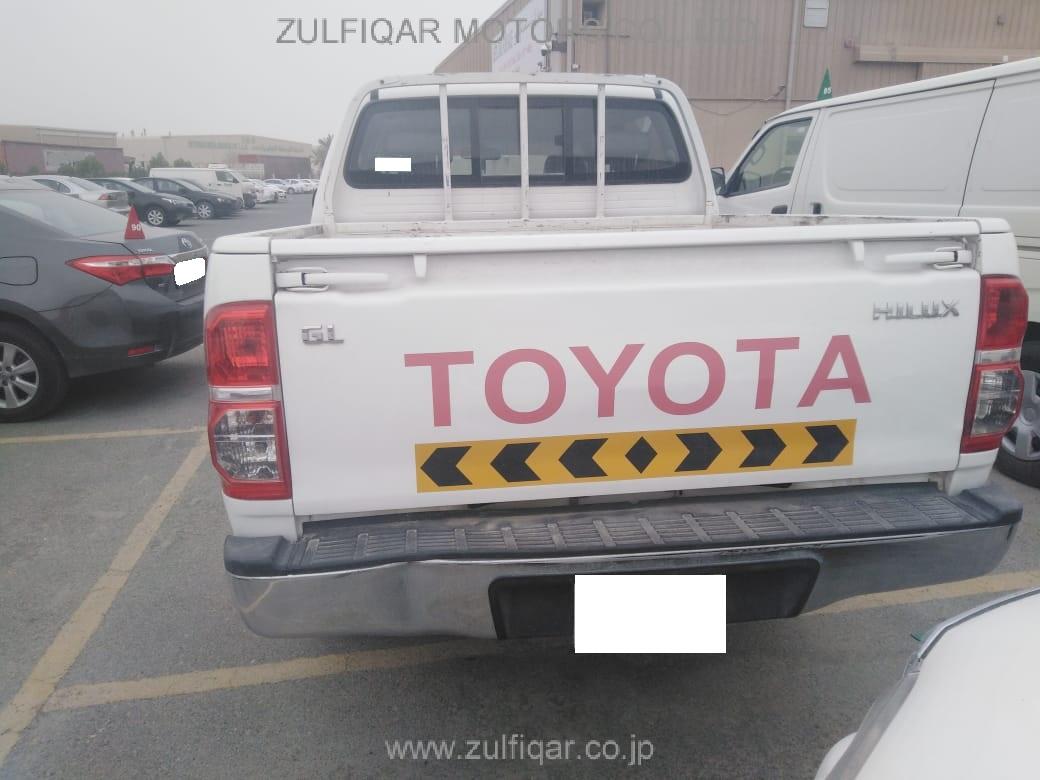 TOYOTA HILUX 2015 Image 3