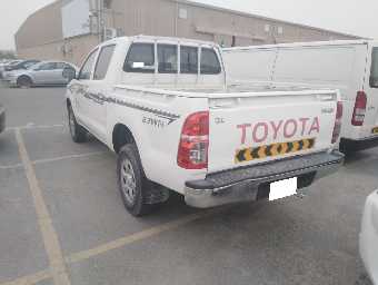 TOYOTA HILUX 2015 Image 5