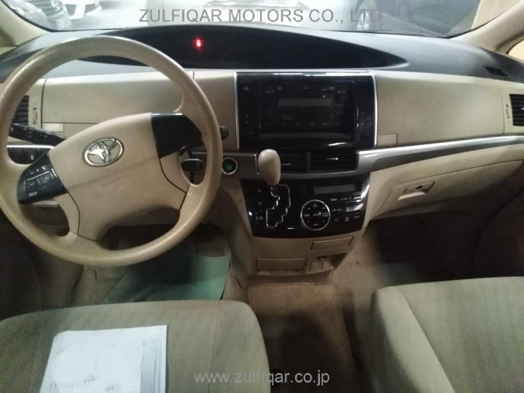 TOYOTA PREVIA 2015 Image 2