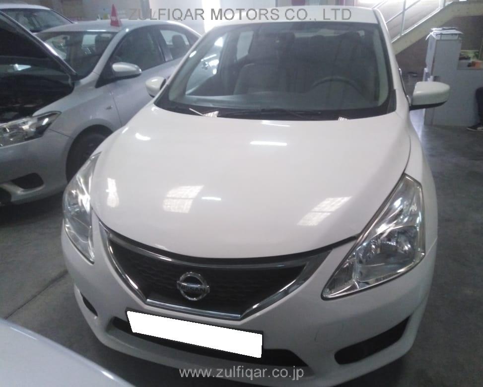 NISSAN TIIDA 2016 Image 4