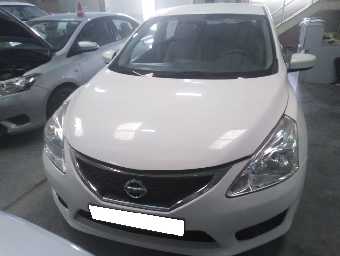 NISSAN TIIDA 2016 Image 4