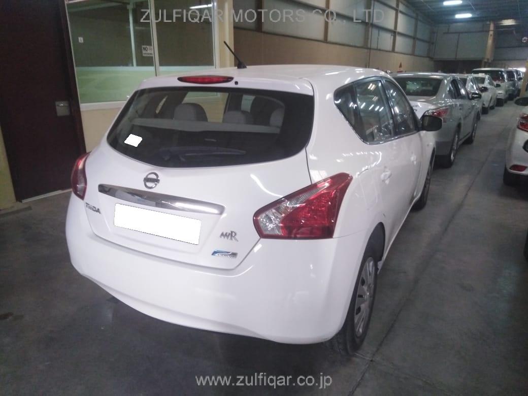 NISSAN TIIDA 2016 Image 6
