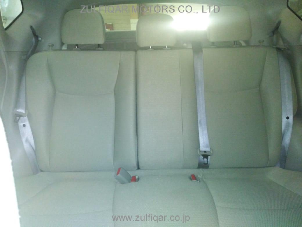 NISSAN TIIDA 2016 Image 9