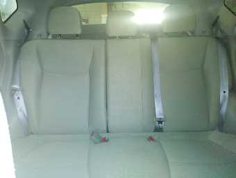 NISSAN TIIDA 2016 Image 9