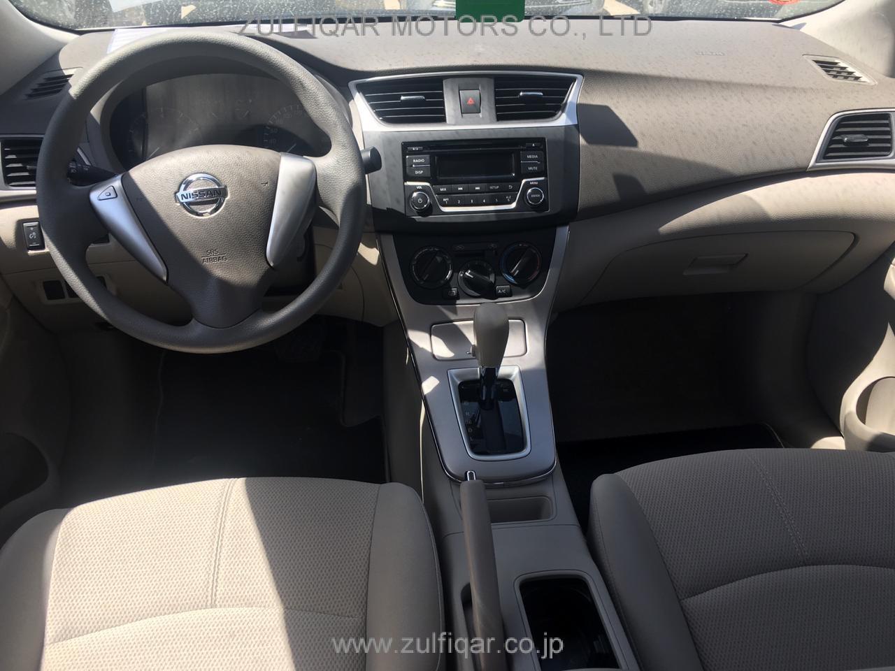 NISSAN SENTRA 2017 Image 2