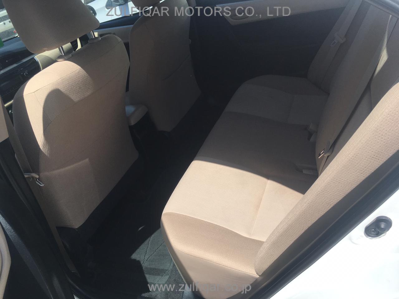 TOYOTA COROLLA 2016 Image 10