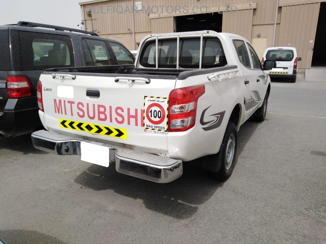 MITSUBISHI PICK UP 2016 Image 6