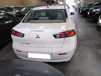 MITSUBISHI LANCER 2016 Image 3