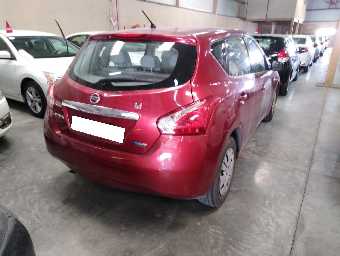 NISSAN TIIDA 2016 Image 6