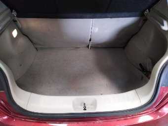 NISSAN TIIDA 2016 Image 9