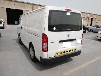 TOYOTA HIACE 2015 Image 4