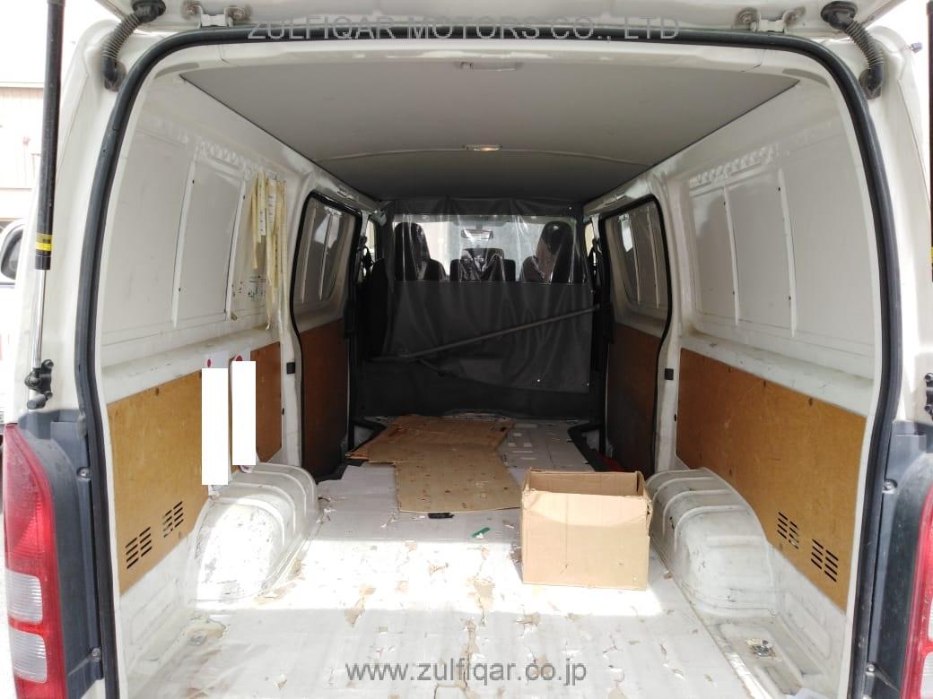 TOYOTA HIACE 2015 Image 8